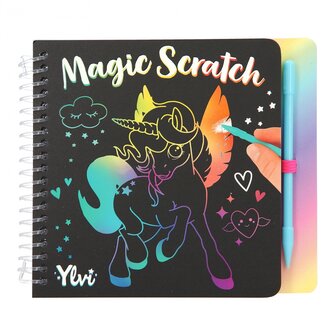 Ylvi &amp; the Minimoomis mini Magic Scratch boek